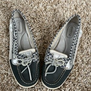 Sperry boat shoes